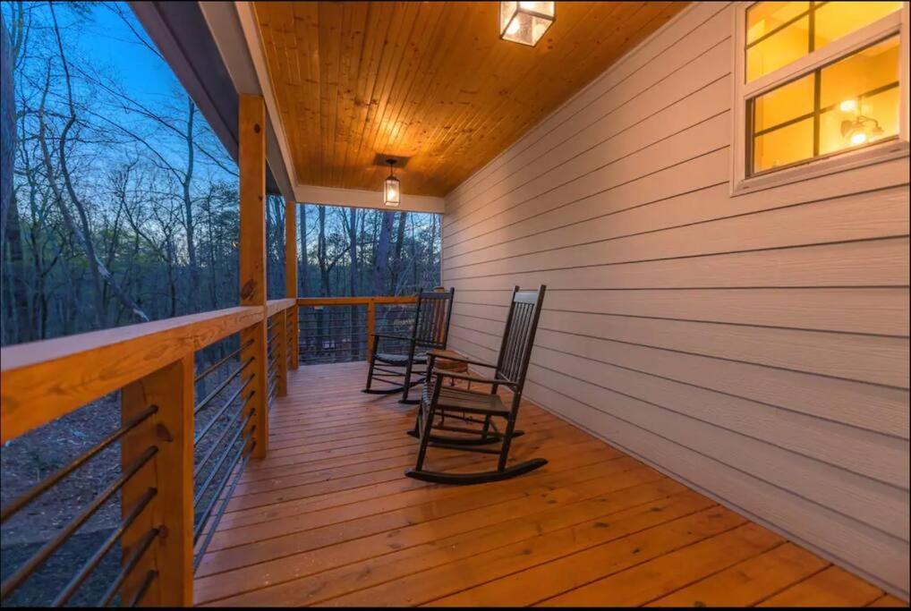 Peaceful Modern Chalet In Ellijay Eksteriør billede