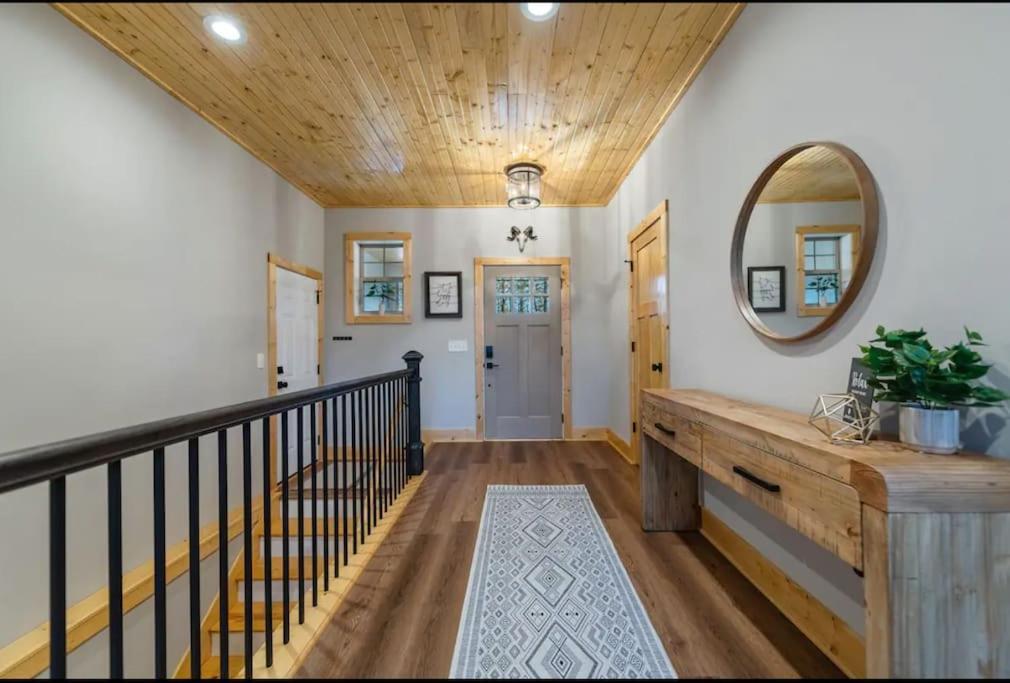 Peaceful Modern Chalet In Ellijay Eksteriør billede