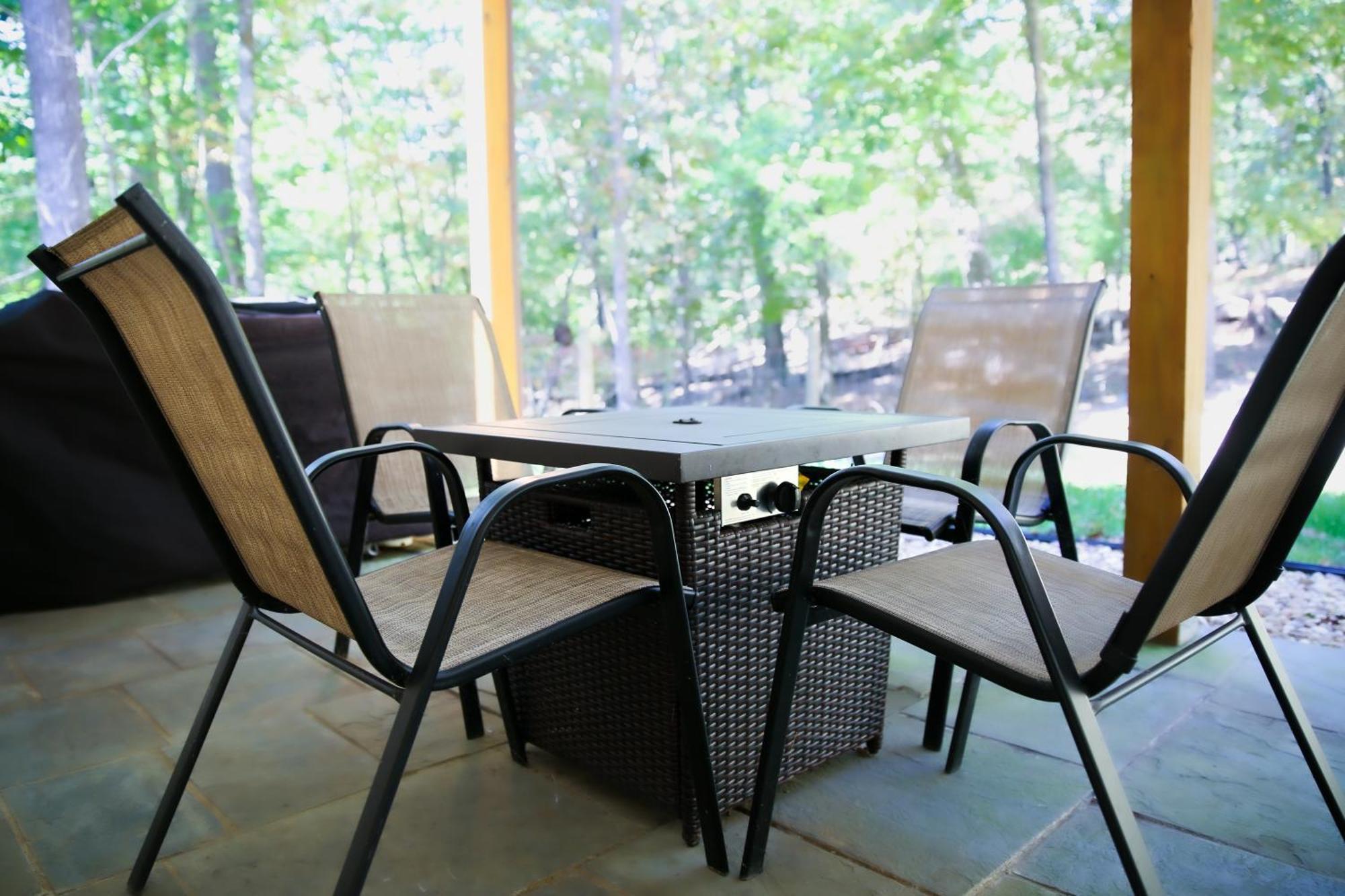 Peaceful Modern Chalet In Ellijay Eksteriør billede